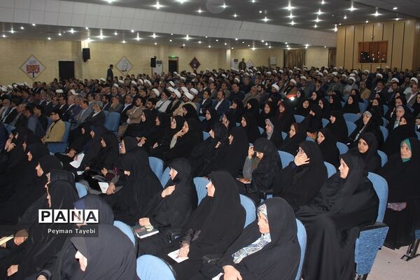 بیست و هفتمین اجلاس سراسری نماز در سمنان