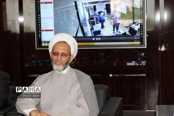 نشست مسئولان موسسه ترویج قرآن با مدیرکل  آموزش و پرورش استان بوشهر