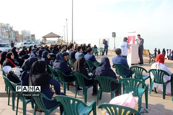 کمپین مبارزه با ایدز در ساحل بوشهر