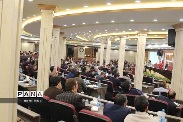 همایش توجیهی مدیران مقطع ابتدایی استان  قم