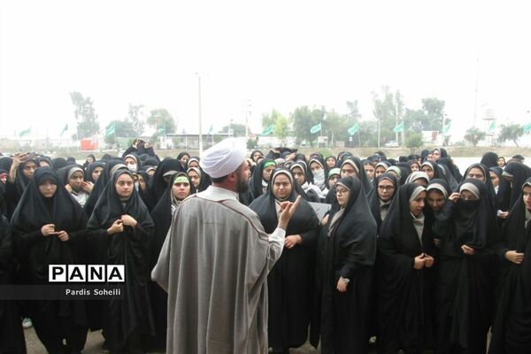حضور دانش آموزان شهرقدس در مناطق عملیاتی جنوب کشور
