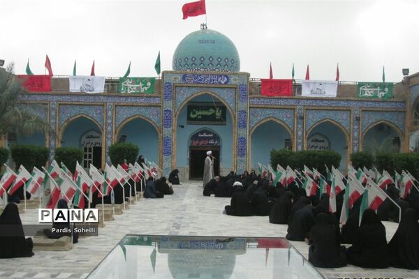 حضور دانش آموزان شهرقدس در مناطق عملیاتی جنوب کشور