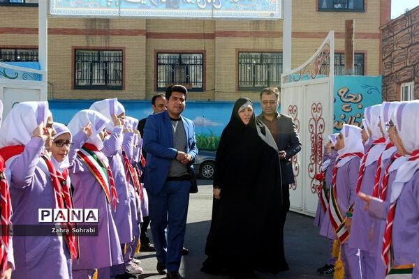 مراسم افتتاح مدرسه خیر‌ساز حضرت مهدی (عج) در اسلامشهر