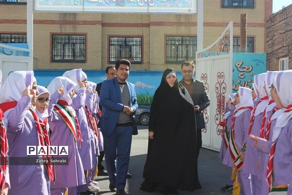مراسم افتتاح مدرسه خیر‌ساز حضرت مهدی (عج) در اسلامشهر