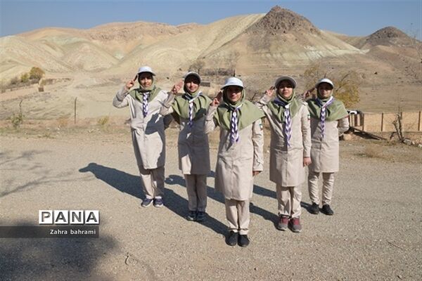 برگزاری اردو و همایش کوه‌پیمایی تشکیلات دانش آموزی پاکدشت