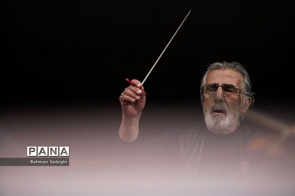 تمرین ارکستر ملی ایران