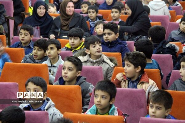 جشن بزرگ یلدا ویژه دانش‌آموزان در ارومیه