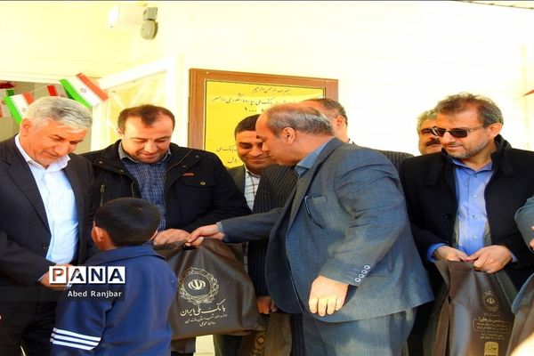 آیین افتتاح دبستان شهدای بانک ملی روستای سپارده در رامسر