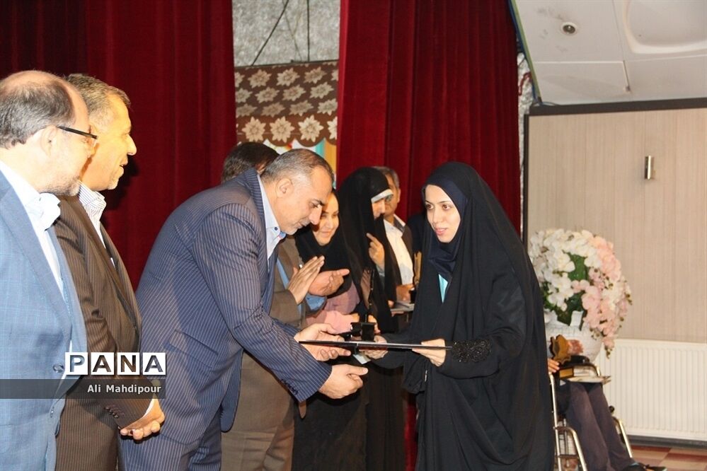 همایش هفته پژوهش در کانون فرهنگی هنری سمیه شهرری