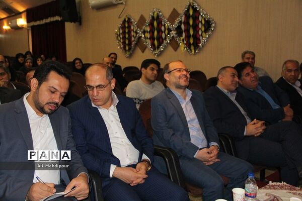 همایش هفته پژوهش در کانون فرهنگی هنری سمیه شهرری