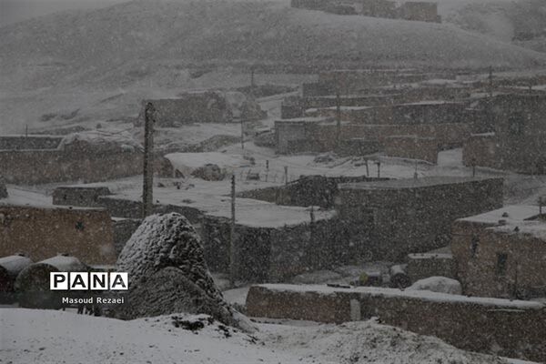 کلنگ زنی مدرسه 3 کلاسه خیر ساز روستای عجمی میانه
