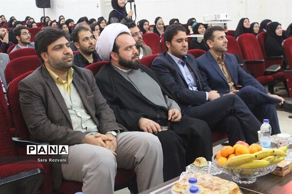 گرامیداشت روز دانشجو در اسلامشهر