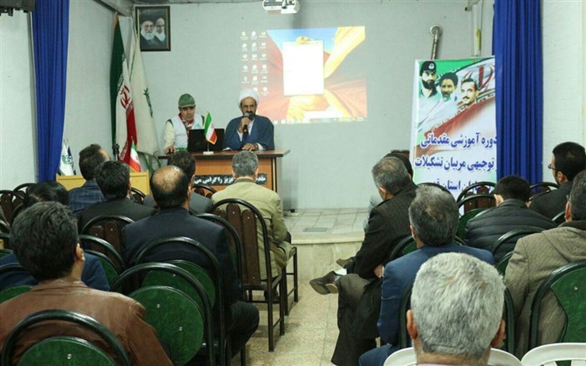 تشکل‌ها ستون فقرات سازمان دانش آموزی هستند