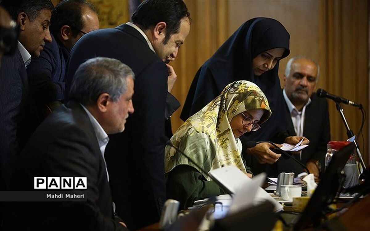 پاسخ شورای شهر تهران به اعتراض فرمانداری درباره لایحه بهای خدمات
