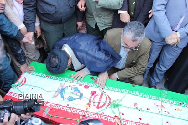 تشییع پیکر مطهر شهید حادثه تروریستی چابهار در یاسوج
