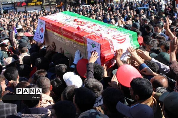 تشییع پیکر مطهر شهید حادثه تروریستی چابهار در یاسوج