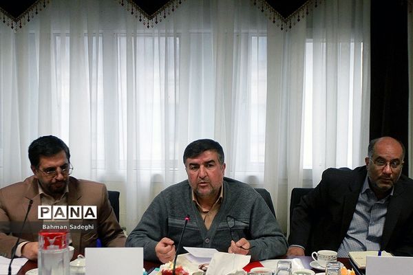 کارگروه مشورتی قطبی معاونان پرورشی  و فرهنگی استان‌ها