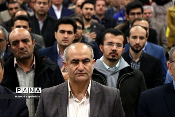 آیین افتتاح توزیع وسایل و تجهیزات ورزشی دانش‌آموزان آذربایجان شرقی
