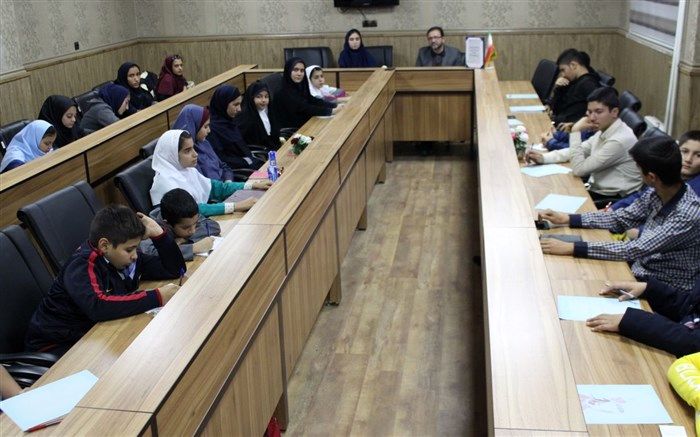 کارگاه آموزشی کتاب یار در چهاردانگه برگزار شد