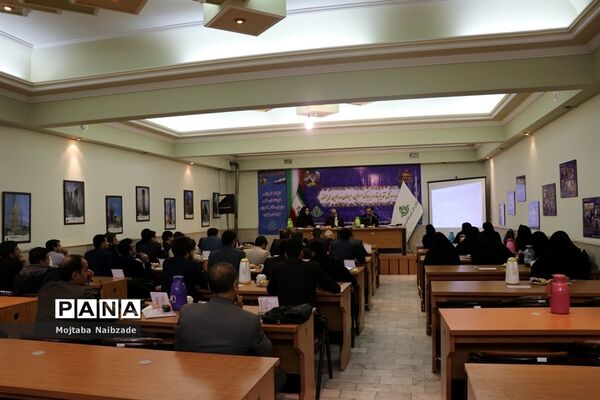 کارگاه آموزشی کارشناسان مالی سازمان دانش‌آموزی خراسان رضوی
