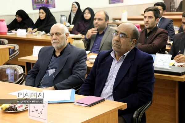 کارگاه آموزشی کارشناسان مالی سازمان دانش‌آموزی خراسان رضوی