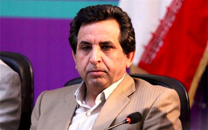 نماینده اهواز:‌معلمان می‌توانند راهکار برون‌رفت از مشکلات آموزش و پرورش را دریابند