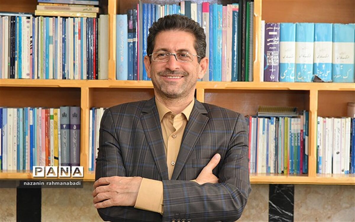 با مشارکت بنیاد علوی کتب کمک آموزشی در استان کرمانشاه توزیع شد