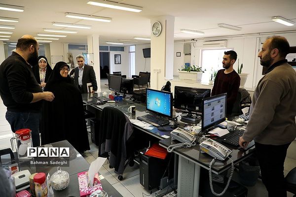 بازدید مدیرکل دفتر آموزش دوره اول متوسطه از خبرگزاری پانا