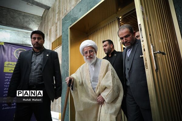 نمایشگاه دستاوردهای پژوهشکده شورای نگهبان