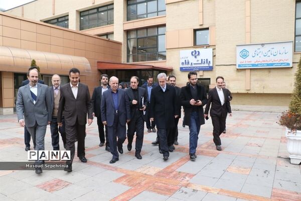 بازدید معاون استخدامی رئیس جمهور از شعبه پنجم سازمان تامین اجتماعی تبریز