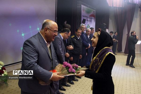 مراسم تجلیل از برترین‌های کنکور 97 ناحیه یک ارومیه