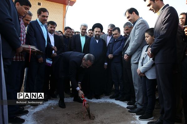 سفر یک روزه وزیر آموزش و پرورش به آران و بیدگل