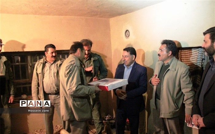 دیدار یلدانه فرماندار با محیط بانان شهرستان تفت