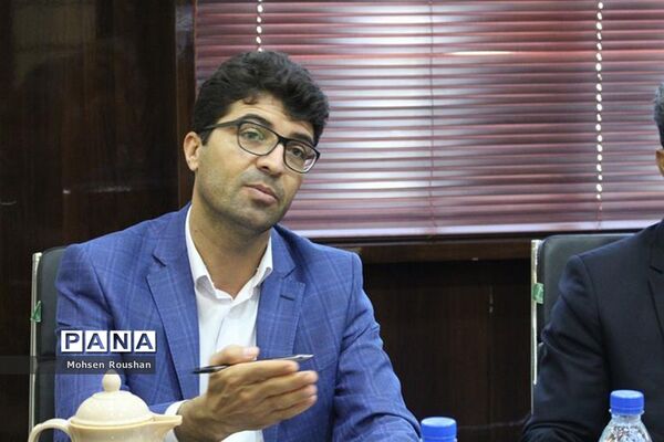 دیدار نایب رئیس  فدراسیون موج سواری آسیا با مدیرکل آموزش و پرورش استان بوشهر