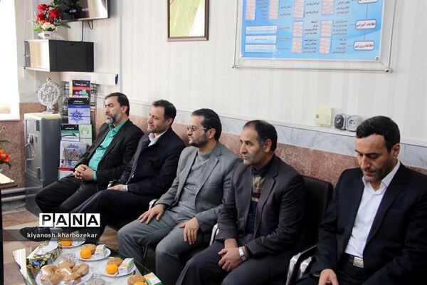 بازدید روسای ادارات قرآن، عترت و نماز شمالغرب کشور از مدرسه نیلوفر ناحیه یک ارومیه