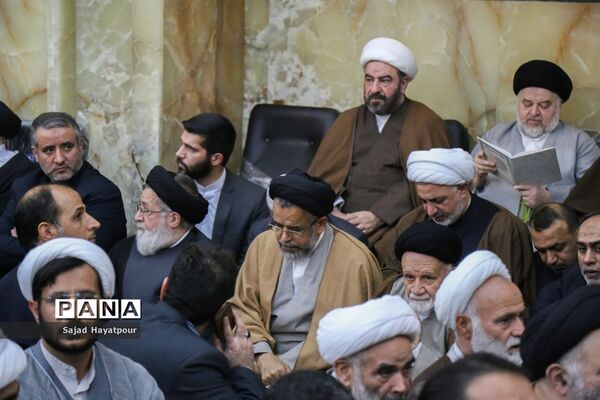 مراسم ختم آیت الله هاشمی شاهرودی در قم