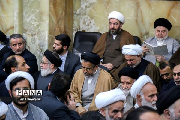 مراسم ختم آیت الله هاشمی شاهرودی در قم