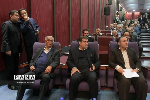 همایش تجلیل از خیرین مدرسه‌ساز در زلزله کرمانشاه