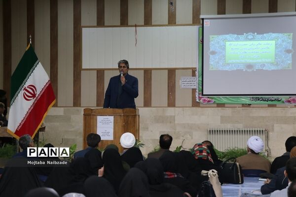 گردهمایی معاونان پرورشی مدارس قطب شهید شوشتری