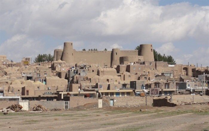 معاون عمران و روستایی بنیاد مسکن خراسان جنوبی  : 750 میلیون تومان اعتبار برای بافت های با ارزش و گردشگری خراسان جنوبی