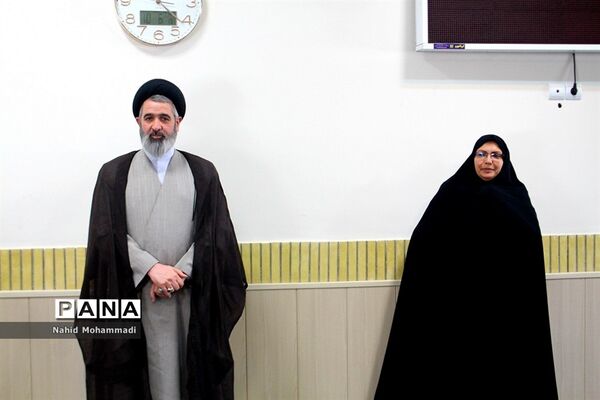 مراسم تودیع و معارفه معاون پشتیبانی اداره کل آموزش و پرورش خراسان جنوبی