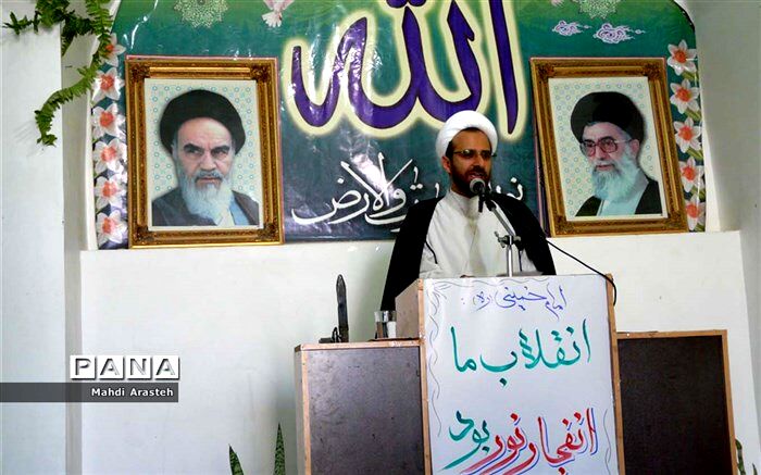 امام جمعه خوسف : 9 دی تولد دوباره انقلاب است