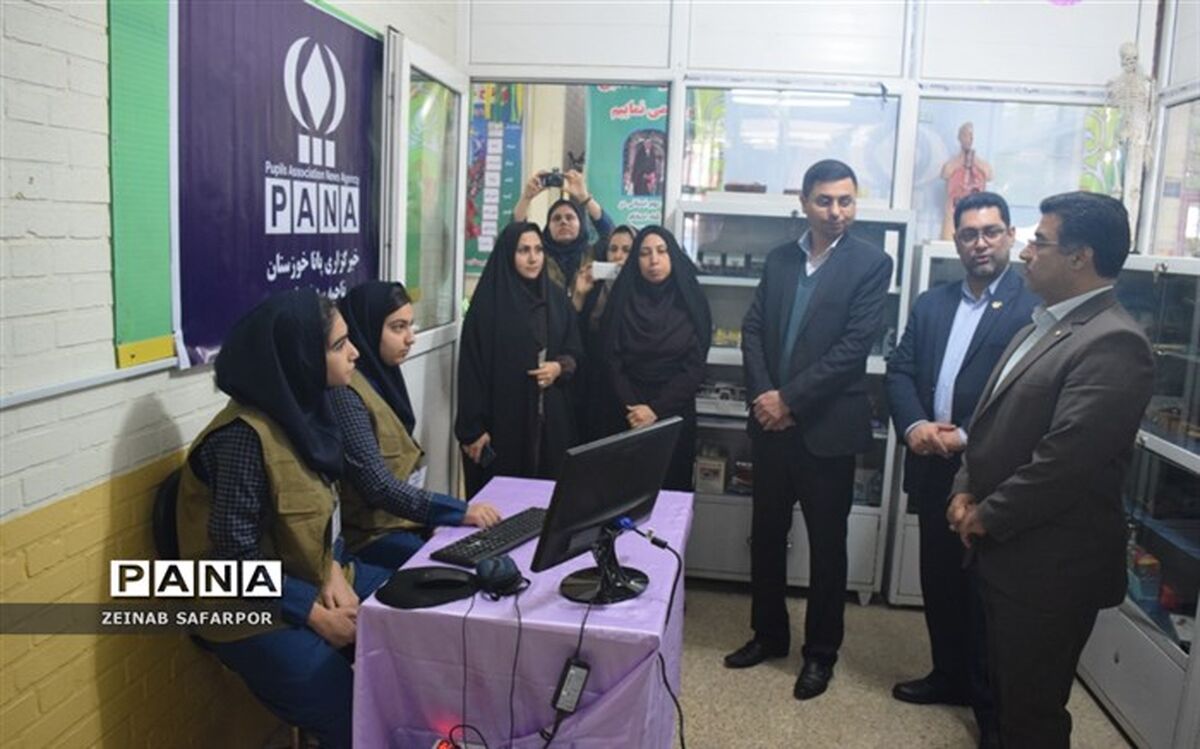 افتتاح همزمان دو پایگاه خبرگزاری پانا درمدارس ناحیه ۳ اهواز