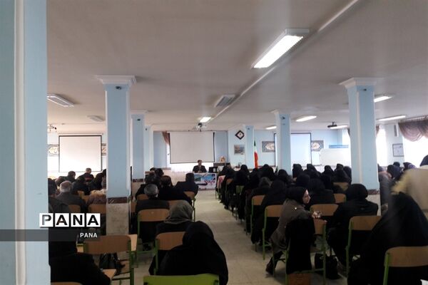 دوره تبلیغ و ترویج سبک زندگی ایرانی  اسلامی در ارومیه