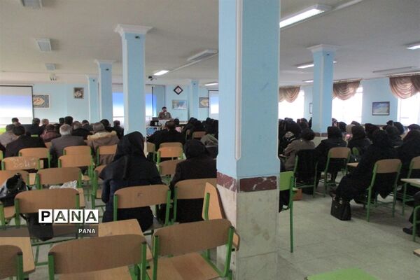 دوره تبلیغ و ترویج سبک زندگی ایرانی  اسلامی در ارومیه