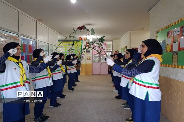 افتتاح همزمان دو پایگاه خبرگزاری پانا در مدارس ناحیه ۳ اهواز