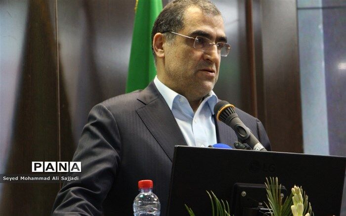حضرتی: وزیر بهداشت استعفا داده و دولت به دنبال جایگزین است