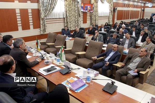 نشست هم‌اندیشی  مدیران ستادی و استانی سازمان دانش‌آموزی