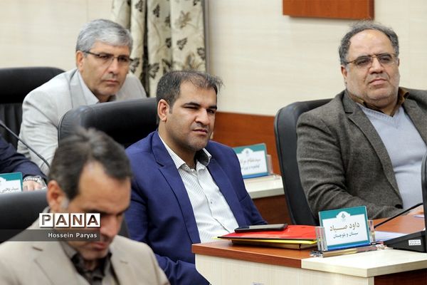 نشست هم‌اندیشی  مدیران ستادی و استانی سازمان دانش‌آموزی