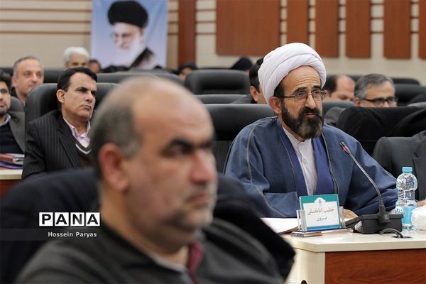 نشست هم‌اندیشی  مدیران ستادی و استانی سازمان دانش‌آموزی